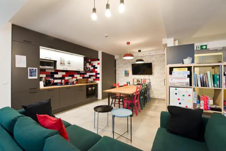 Waterlane Island Hostel&Apartments غدانسك المظهر الخارجي الصورة