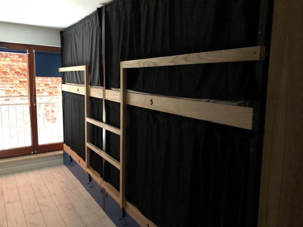 Waterlane Island Hostel&Apartments غدانسك المظهر الخارجي الصورة
